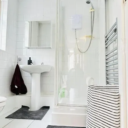 Dream Escape Retreats! *